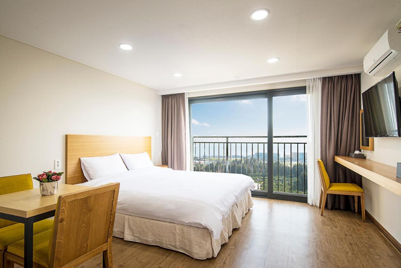 W Ocean Pension Согвипхо Экстерьер фото