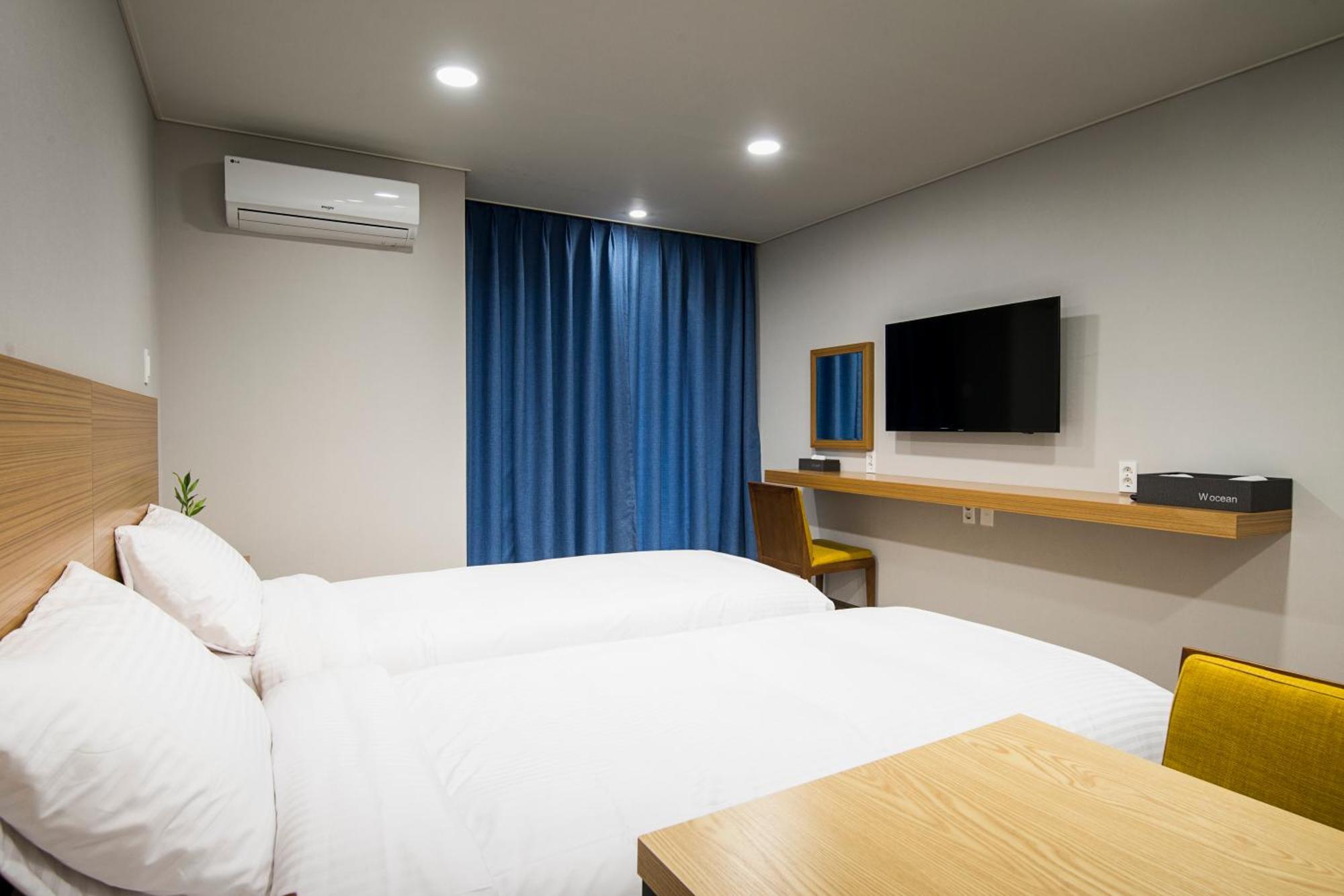 W Ocean Pension Согвипхо Экстерьер фото