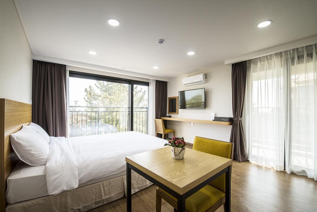 W Ocean Pension Согвипхо Экстерьер фото