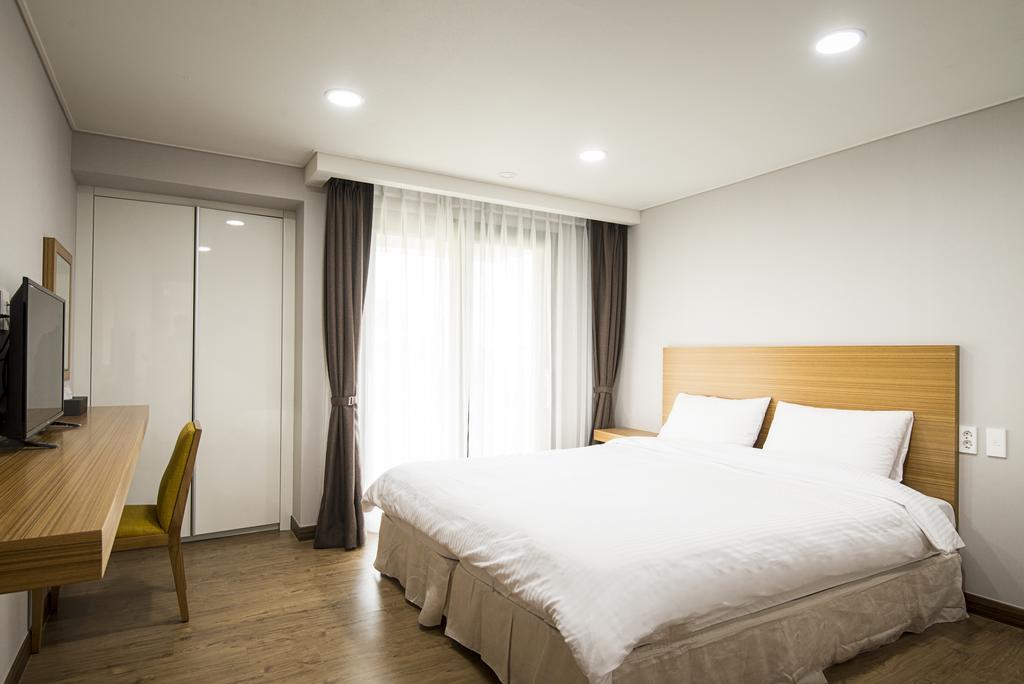 W Ocean Pension Согвипхо Экстерьер фото