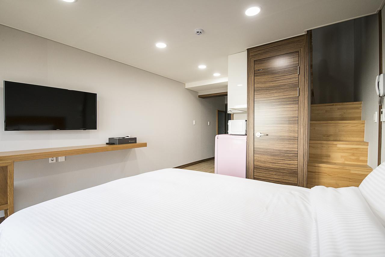 W Ocean Pension Согвипхо Экстерьер фото